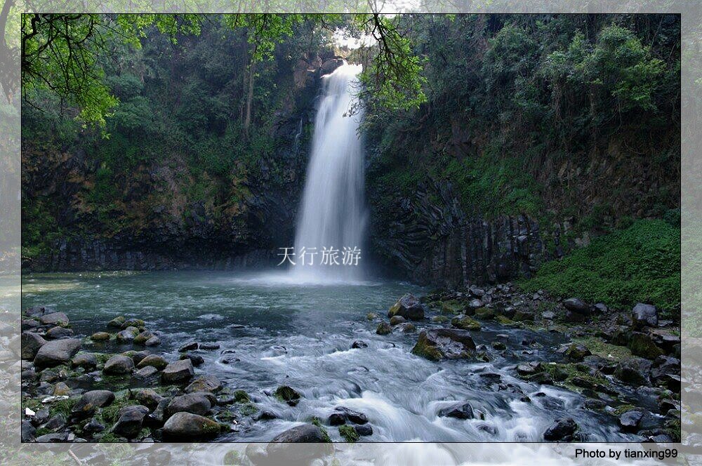 疊水河瀑布