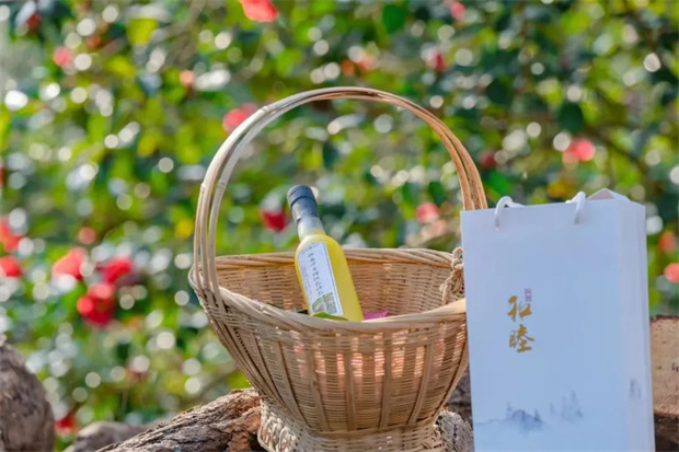 云南旅游,云南旅行社,云南團建公司,云南策劃公司,云南會議執行,騰沖旅行,騰沖旅行社,騰沖團建公司,騰沖策劃公司,騰沖會議執行：騰沖--這份伴手禮攻略請收好！